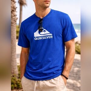 Quiksilver Royal Blue Graphic Tee Size M White Logo Surf Skate Streetwear Shirt